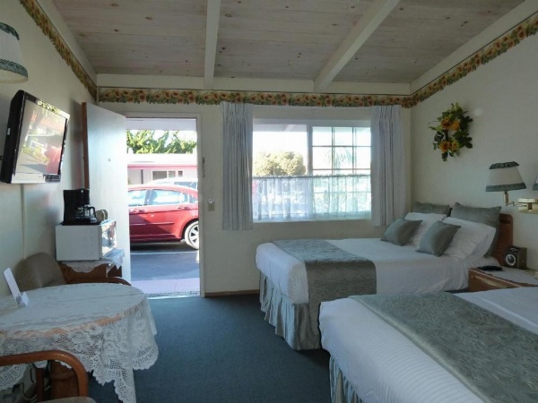 Morro Bay Sundown Inn image 23